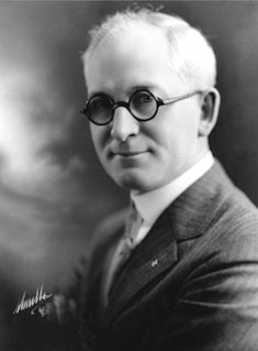 Official portrait of Frank E. Lucas, 13th Governor of Wyoming
